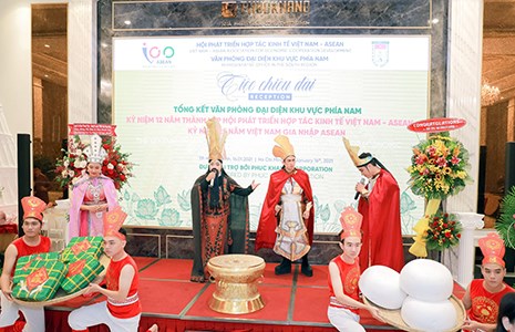 Ấm áp và long trọng Ngày hội VASEAN trước thềm Xuân - ảnh 4