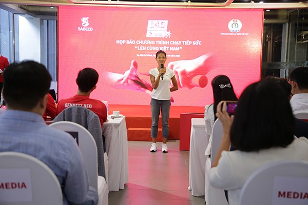 Phát động chương trình Chạy tiếp sức “Lên cùng Việt Nam” - ảnh 3