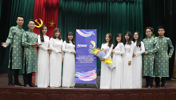 Amway đồng hành cùng đoàn Việt Nam giao lưu văn hóa trên Tàu Thanh Niên Đông Nam Á – Nhật Bản - ảnh 1
