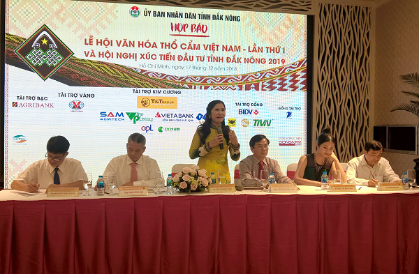 Đắk Nông có gần 1.000 nghệ nhân dệt thổ cẩm truyền thống - ảnh 1