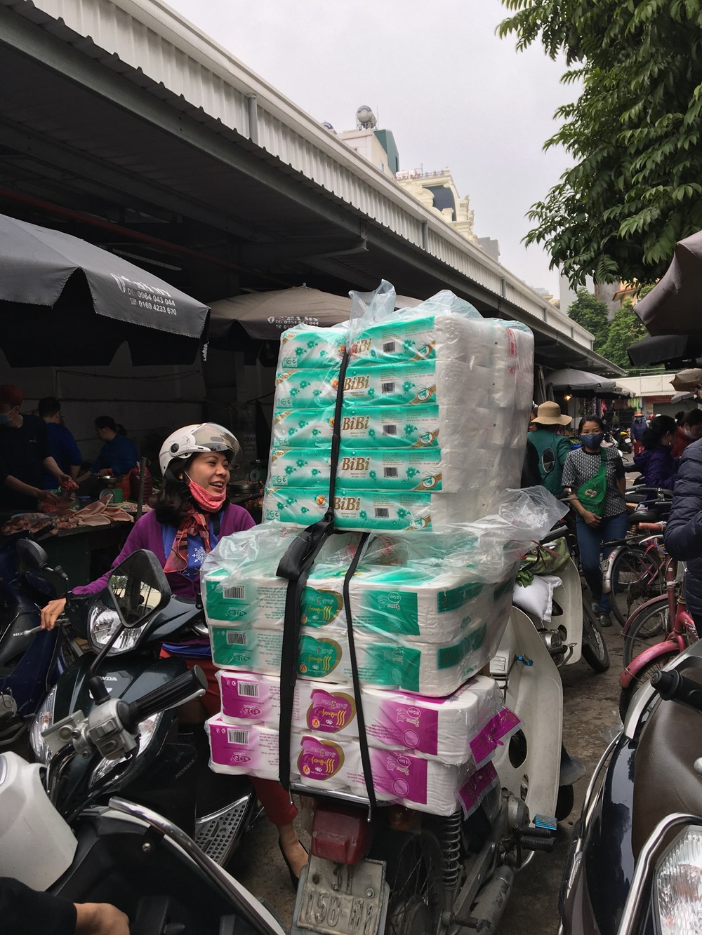 Hãy bình tĩnh, không nên vơ vét, tích trữ hàng tiêu dùng - ảnh 3