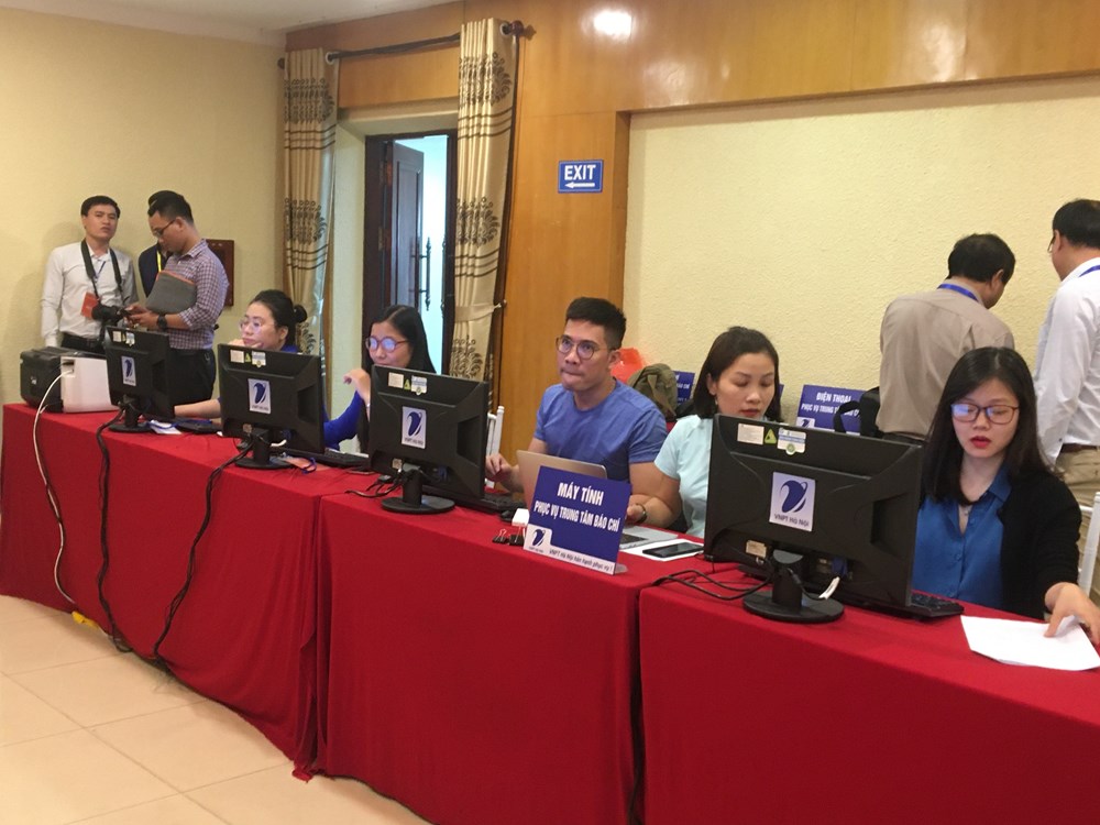 Khai trương Trung tâm Báo chí phục vụ Đại hội Đại biểu thành phố Hà Nội lần thứ XVII - ảnh 1