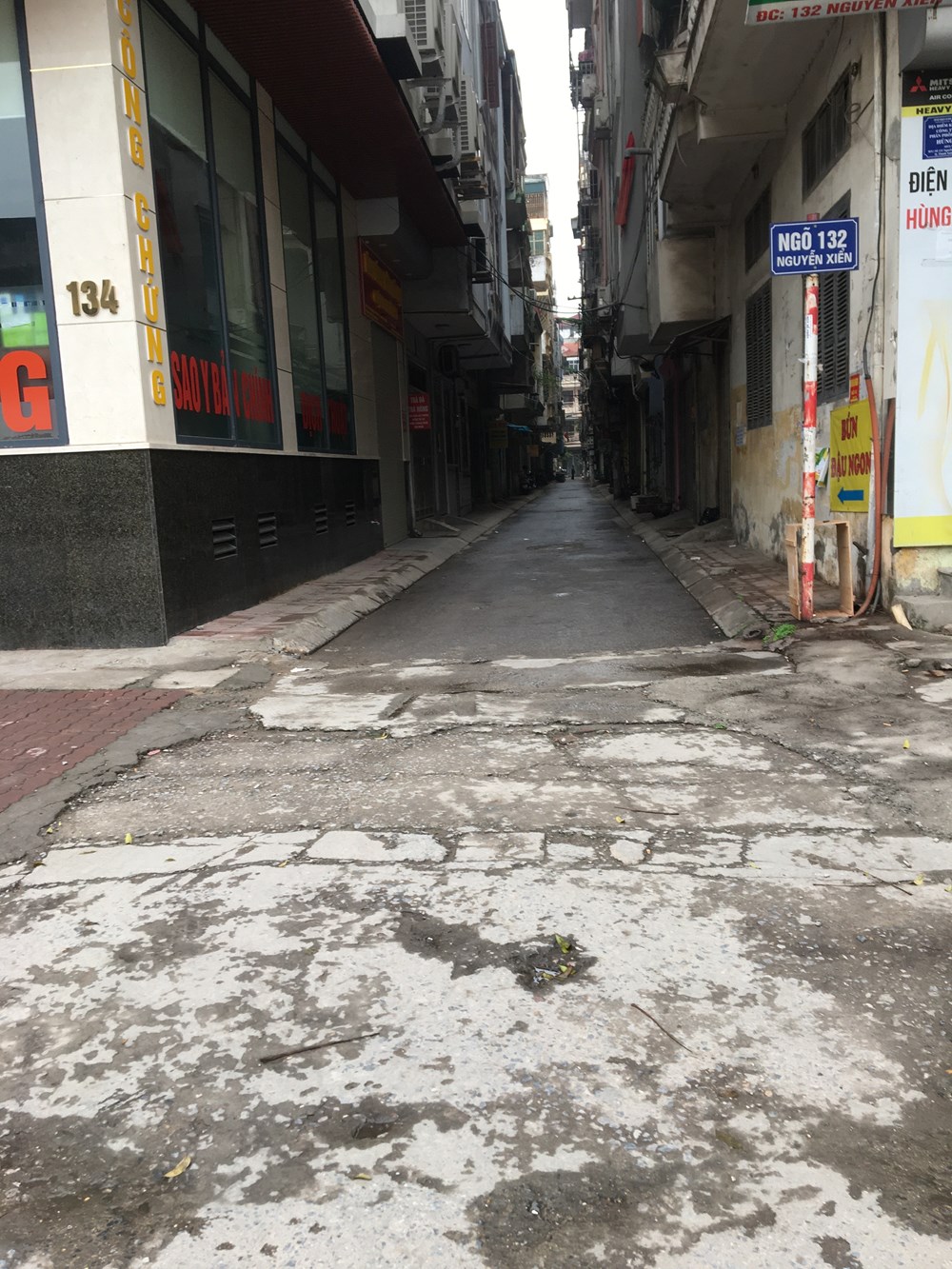 Người dân Thủ đô nhanh chóng thích nghi với cuộc sống "cách ly toàn xã hội" - ảnh 5