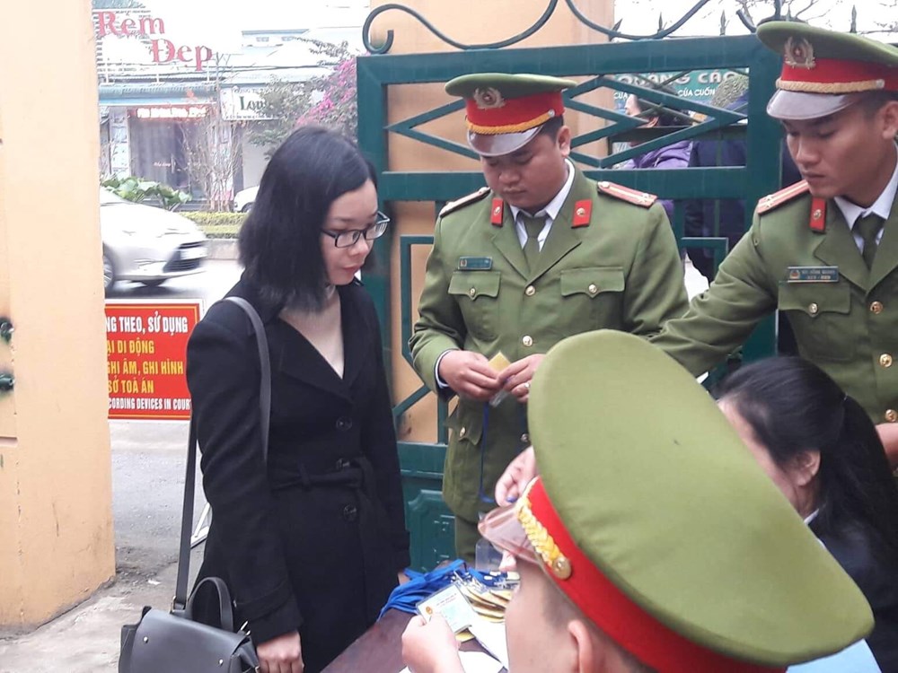 Xét xử vụ chạy thận làm chết 9 người: Bị cáo Hoàng Công Lương vắng mặt vì lí do sức khoẻ, phiên toà tạm hoãn - ảnh 3