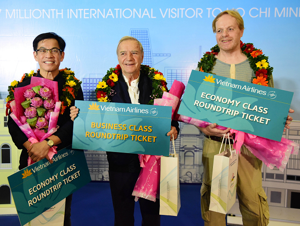 Lần đầu tiên TP.HCM đón du khách quốc tế thứ 7 triệu - ảnh 2