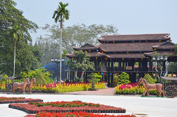 Khai mạc Hội xuân Văn hóa du lịch Happyland - ảnh 2