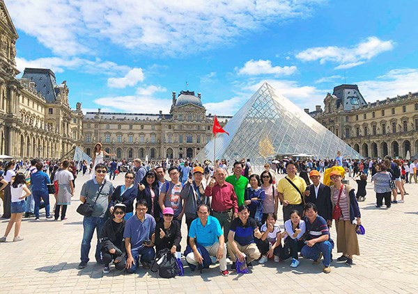 Dịp lễ 30.4: Giá tour trong nước tăng nhẹ, tour nước ngoài đã kín chỗ - ảnh 2