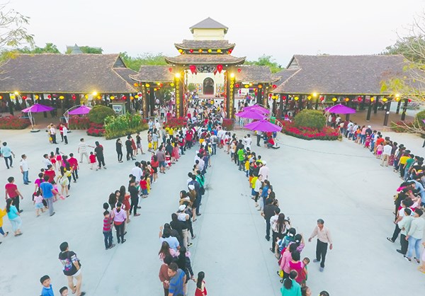 Liên hoan diều nghệ thuật tại Long An - ảnh 7