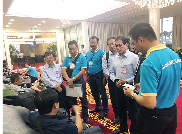 9 du khách đầu tiên từ Ai Cập đã về Việt Nam - ảnh 1