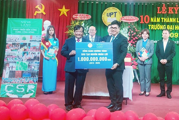 Bình Thuận: Đẩy mạnh đào tạo và cung ứng nguồn nhân lực cho du lịch - ảnh 1