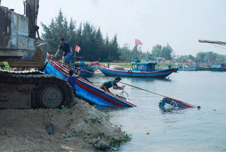 tau quang ngai