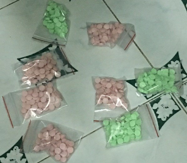 phu nu mua ban ma tuy  2