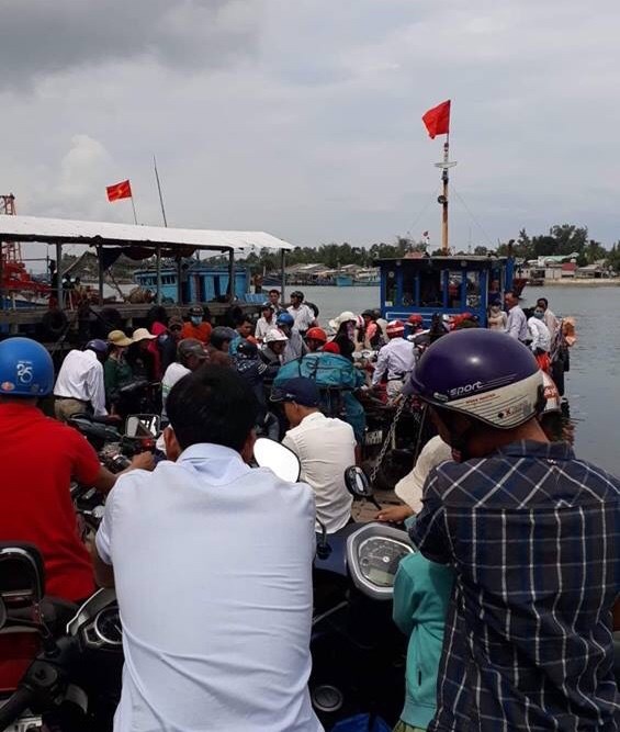 phà 3-xếp hàng
