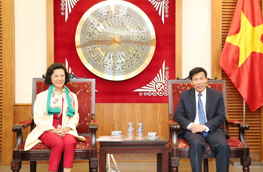 Tôi muốn dành tình yêu và tâm huyết cả cuộc đời mình  cho Việt Nam - ảnh 1