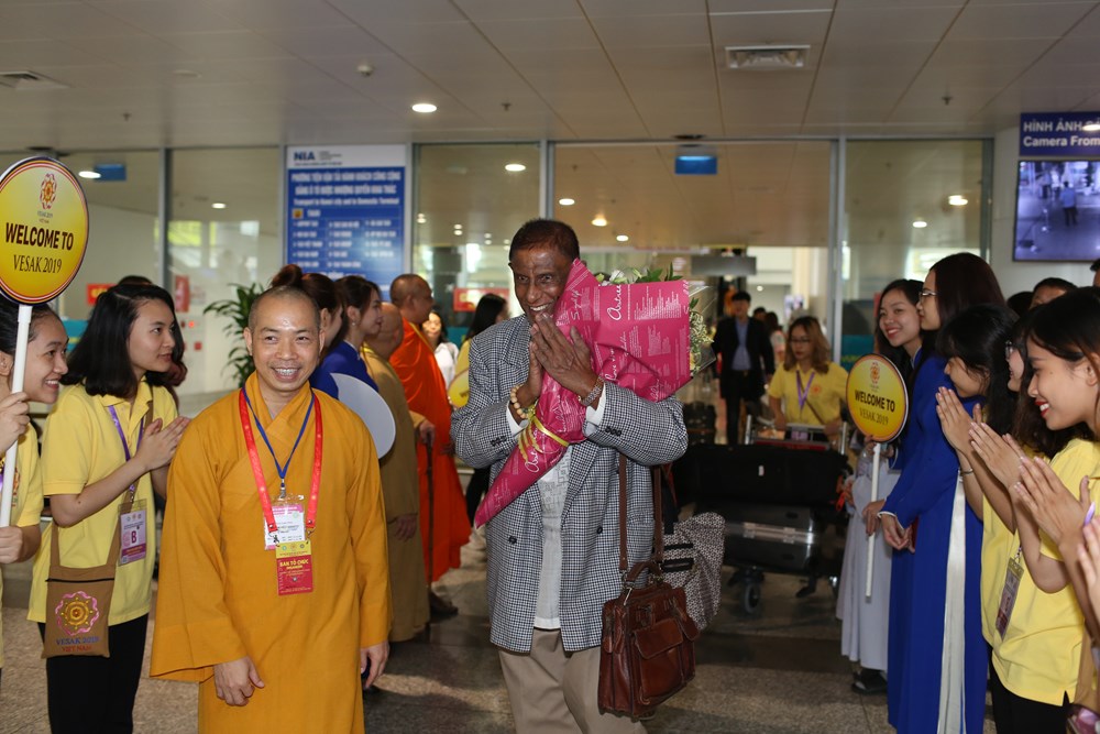 Hôm nay, hơn 1.200 đại biểu quốc tế đến Việt Nam dự Vesak 2019 - ảnh 1