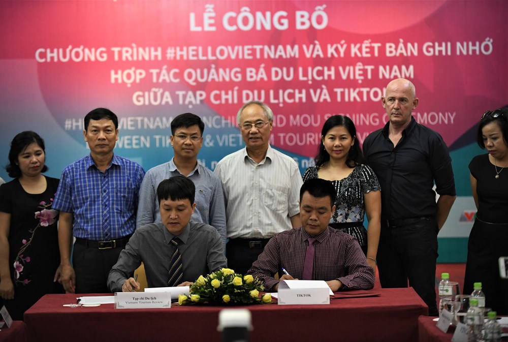 Tạp chí Du lịch hợp tác với Tik Tok quảng bá du lịch Việt Nam: Khởi động chương trình #HelloVietnam - ảnh 1