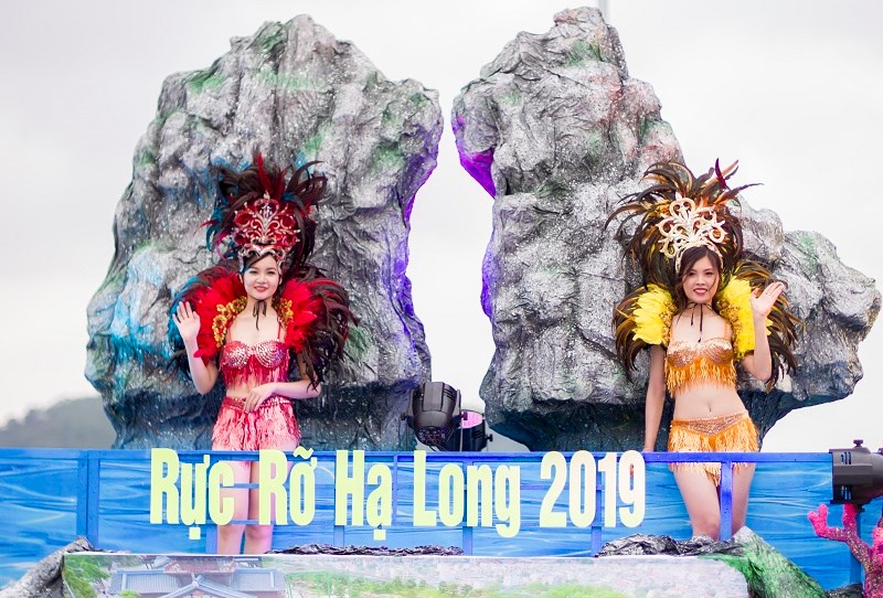 Hơn 620.000 lượt khách du lịch đến Quảng Ninh dịp nghỉ lễ - ảnh 1