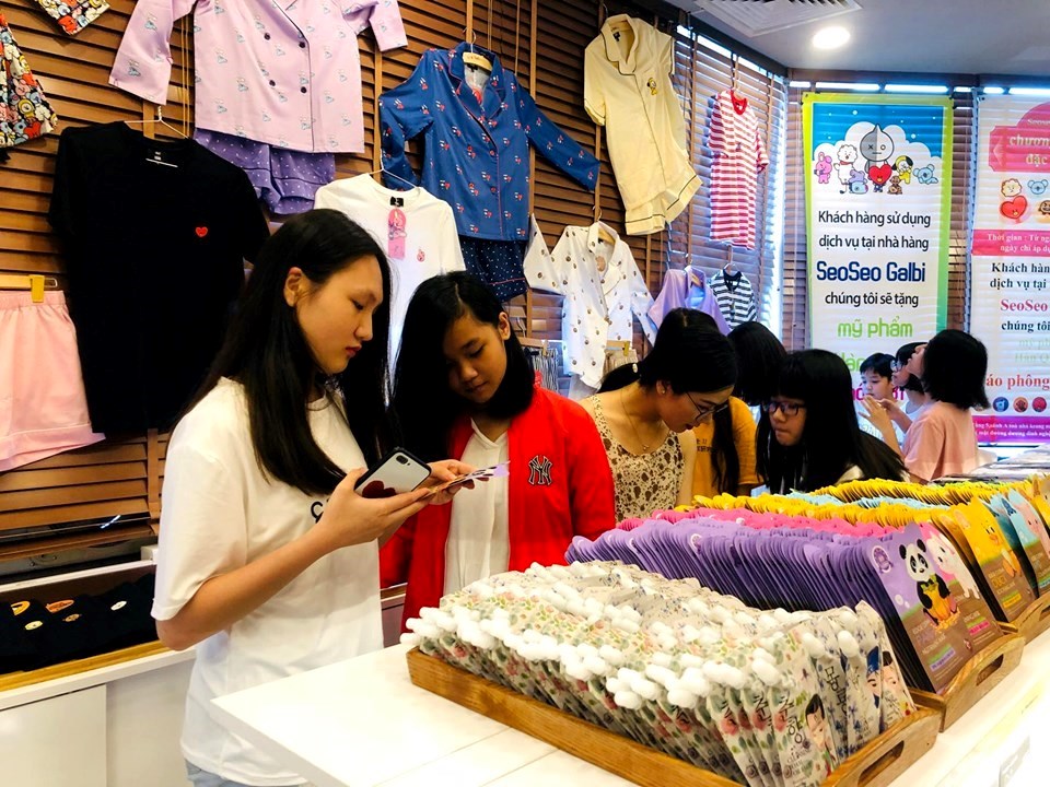 “Cơn sốt” hình vẽ của BTS (Hàn Quốc) đang tràn tới Việt Nam - ảnh 3