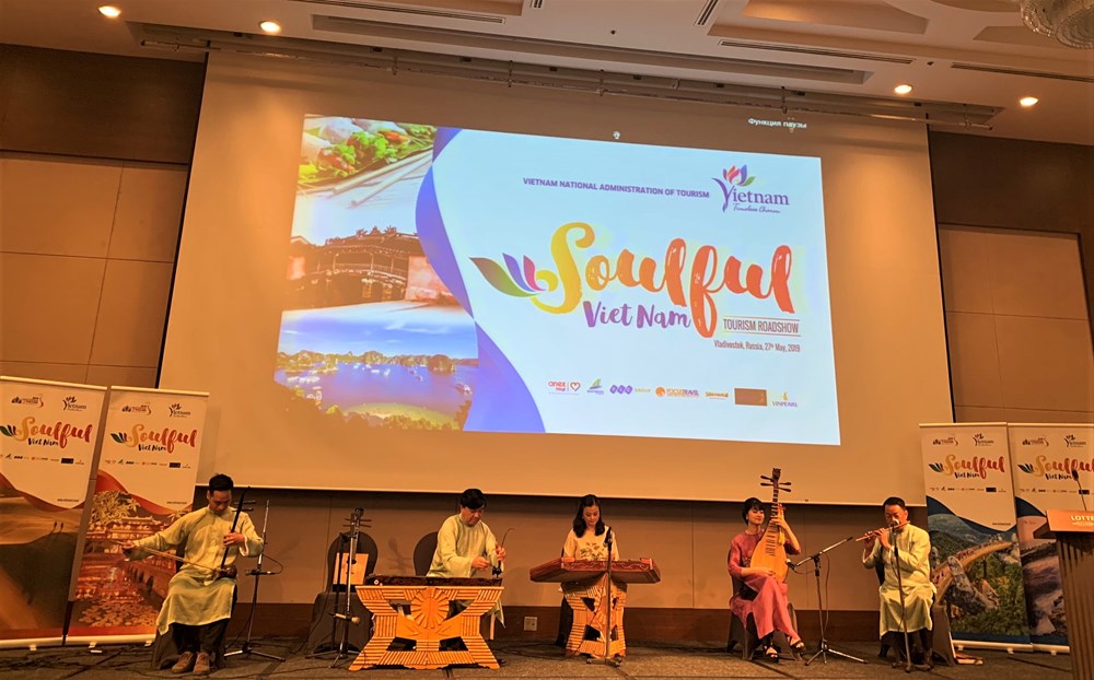Lần đầu tiên tổ chức xúc tiến du lịch Việt Nam tại Vladivostok - ảnh 3