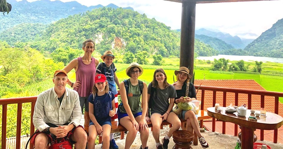 Hỗ trợ địa phương biên giới phát triển du lịch gắn với bảo tồn văn hóa - ảnh 5