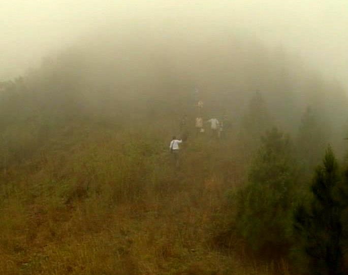KHÁM PHÁ NÚI NGŨ ĐÀI- CHÍ LINH:   Bài 1- Lên núi Đống Thóc, thăm chùa Bát Hương - ảnh 2