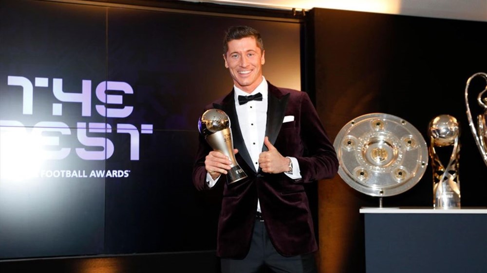 Lewandowski lần đầu giành danh hiệu “Cầu thủ xuất sắc nhất thế giới” - ảnh 1