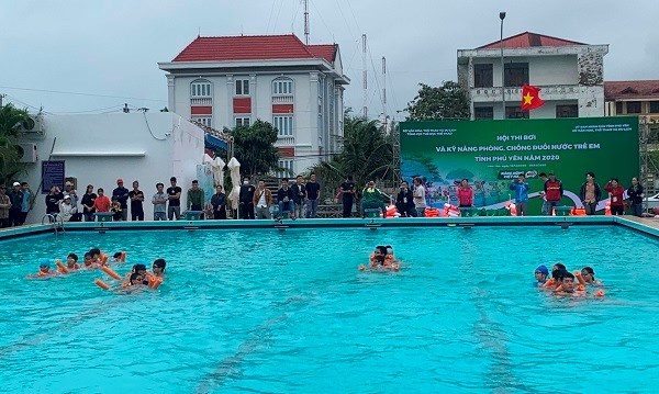 Phú Yên: Sôi động Hội thi bơi và kỹ năng phòng, chống đuối nước trẻ em - ảnh 2