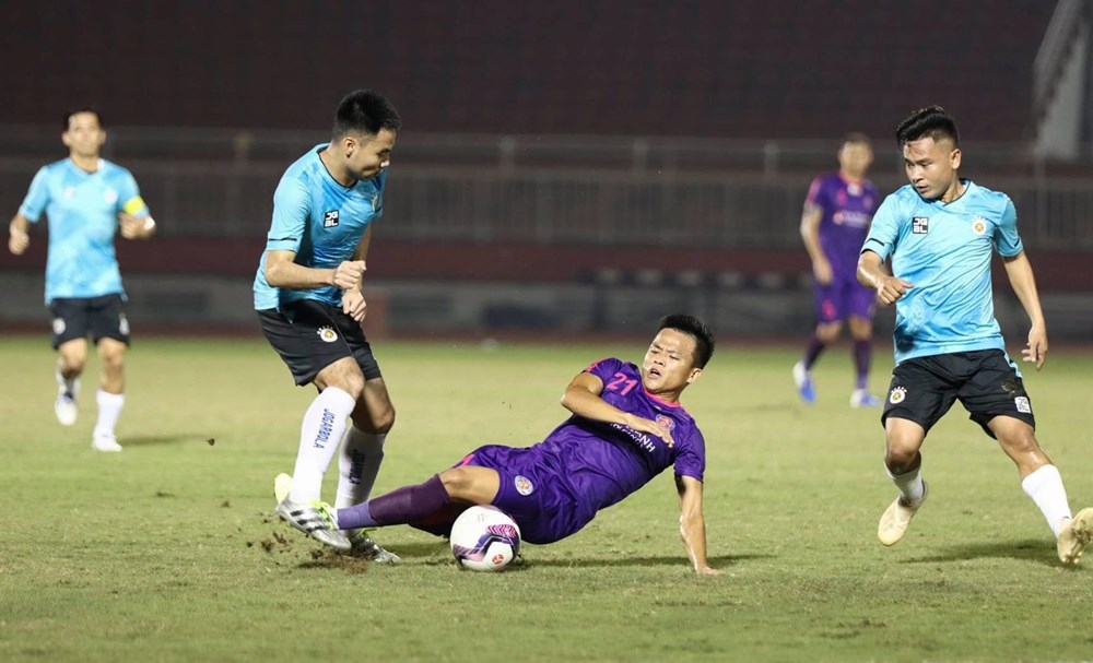 CLB Hà Nội, TP.HCM thất bại trong ngày ra quân giải Tứ hùng HTV Cup - ảnh 1