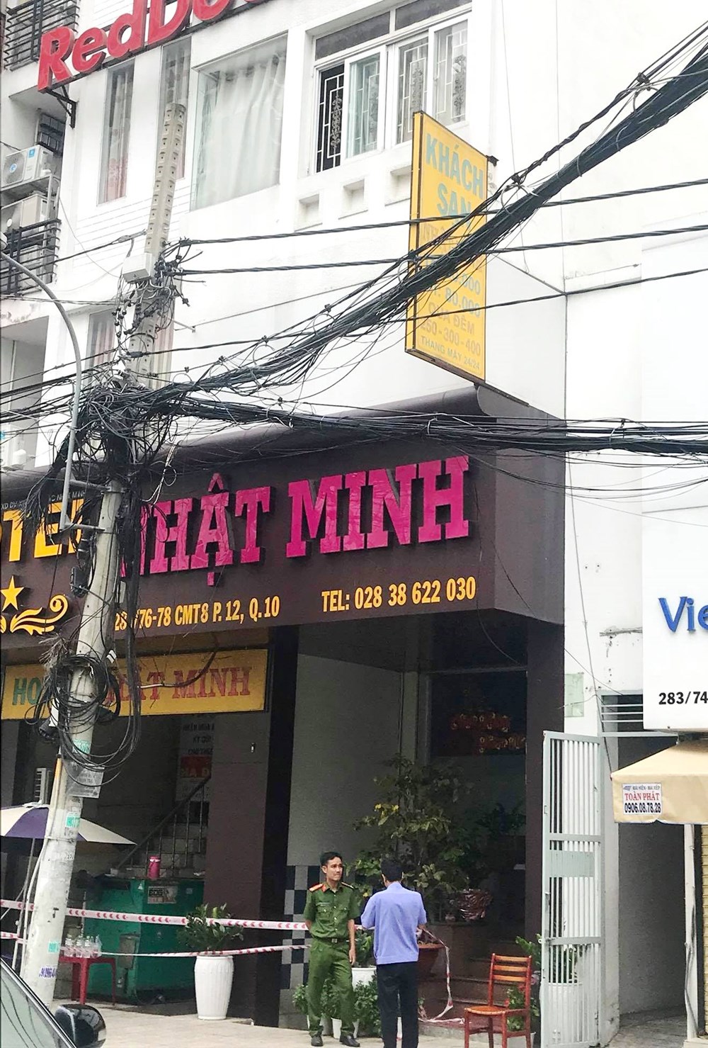 TP.HCM: Cháy khách sạn tại quận 10, hai người thương vong - ảnh 1