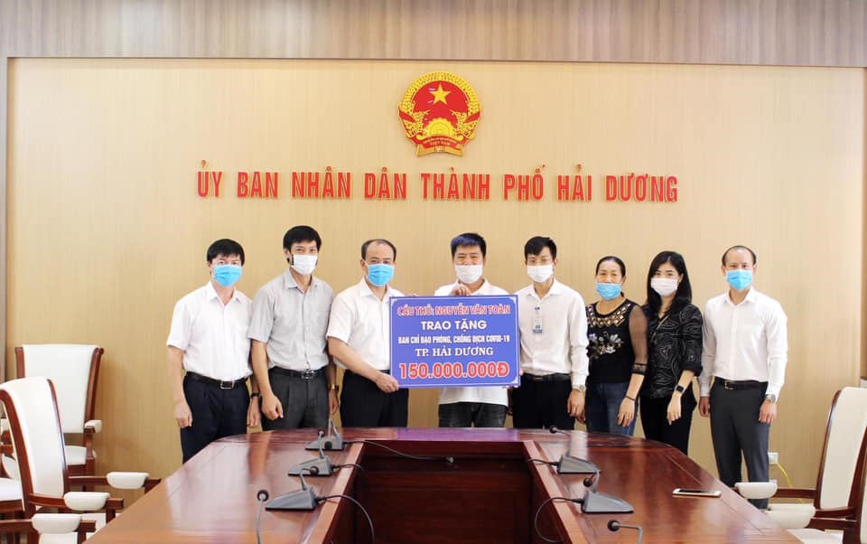 Văn Toàn tiếp sức quê nhà Hải Dương chống dịch Covid-19 - ảnh 1