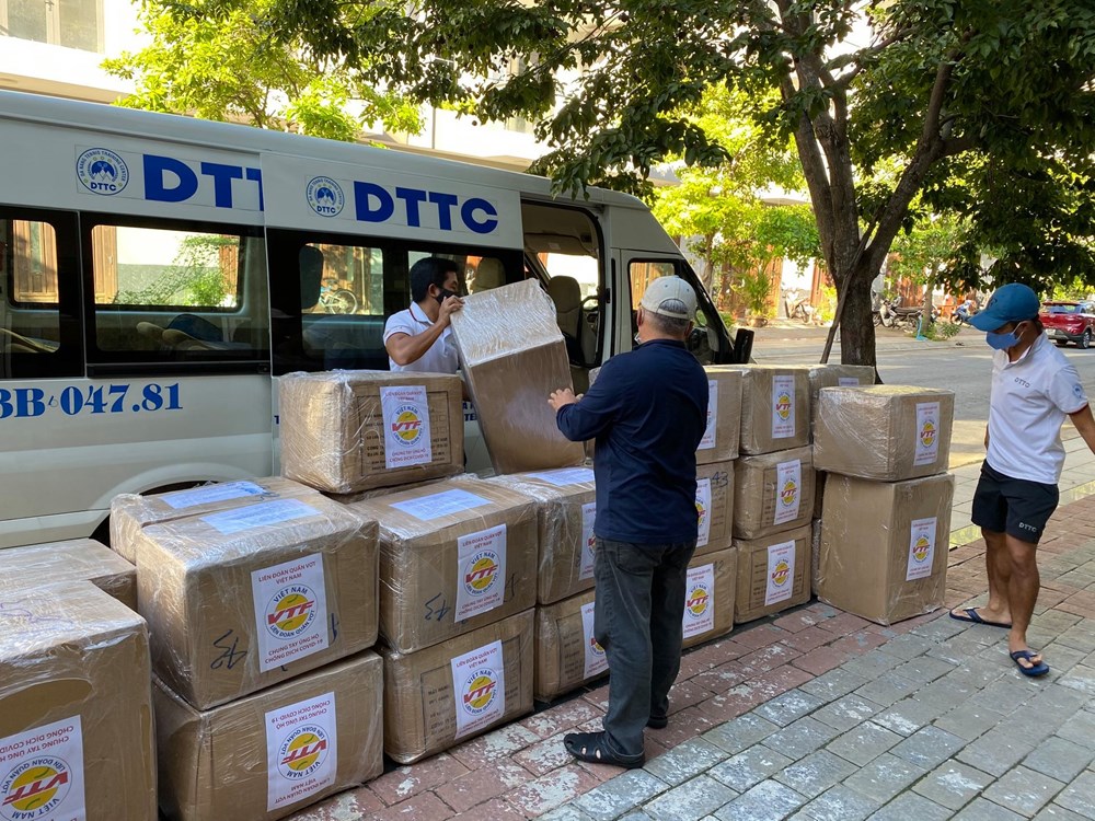Quần vợt Việt Nam tiếp sức giúp Đà Nẵng phòng, chống dịch Covid-19 - ảnh 1