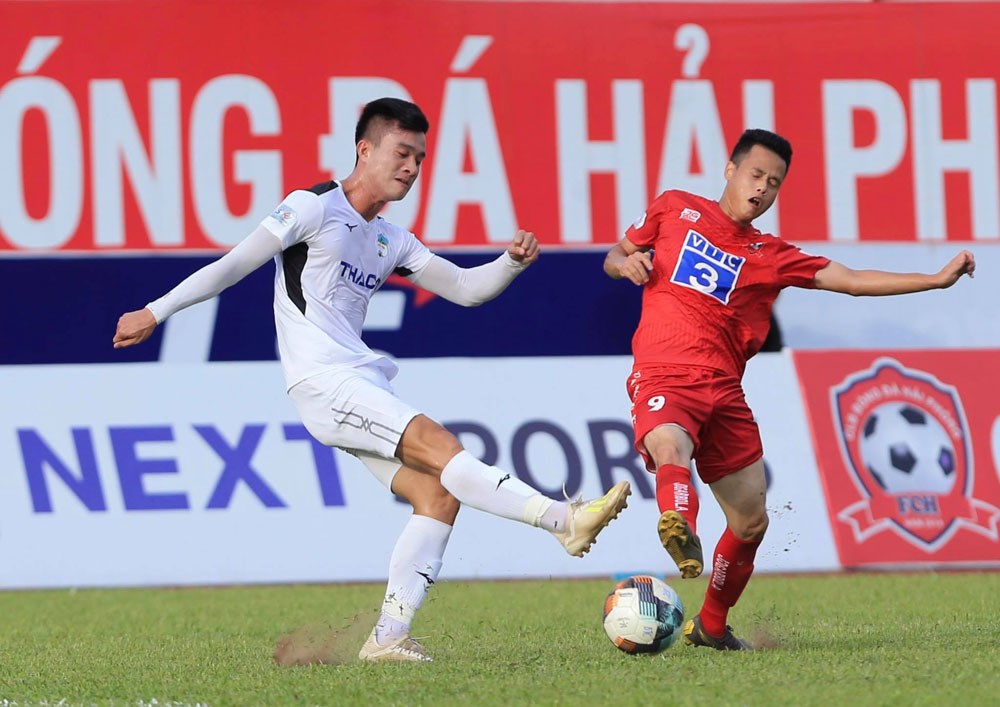 Vòng 7 V.League 2020: TP.HCM, HAGL chia điểm - ảnh 2
