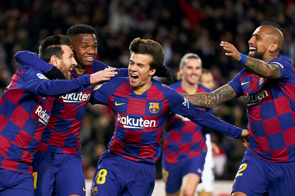 Dàn sao Barcelona sẵn sàng giảm lương vì Covid-19 - ảnh 1