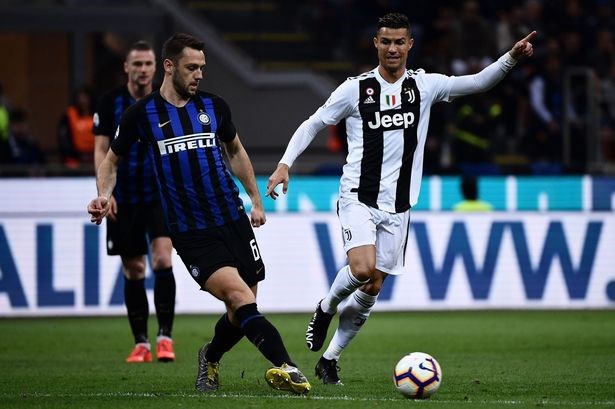 Trận Derby D’Italia sẽ diễn ra không có khán giả - ảnh 1