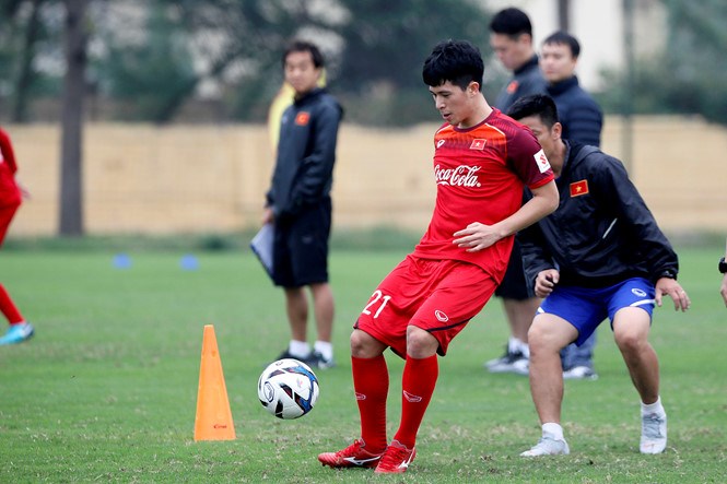Đình Trọng có nguy cơ  “lỡ hẹn” tại VCK U23 châu Á 2020 - ảnh 2