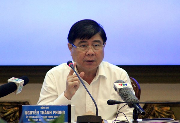 Chủ tịch UBND TP.HCM đề nghị Công an gấp rút điều tra vụ cháy kho dữ liệu xe buýt - ảnh 1