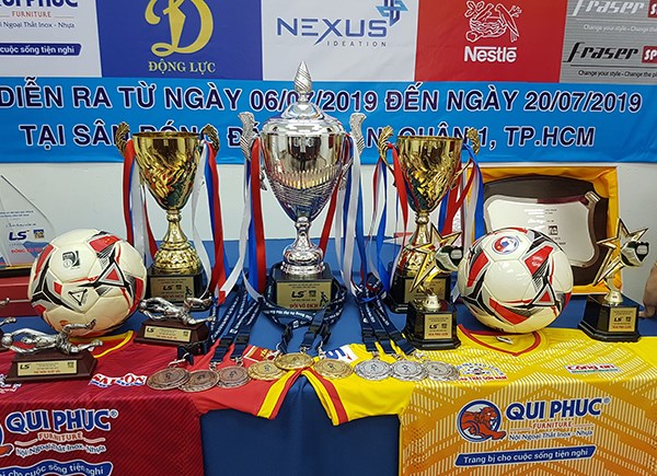 Giải futsal Hội Nhà báo TP.HCM - ảnh 2