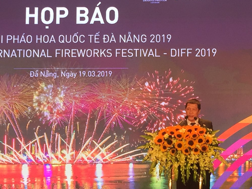 Lễ hội Pháo hoa Đà Nẵng 2019: Lãng mạn chuyện kể những dòng sông - ảnh 8
