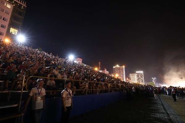 "Tình yêu" trên dòng chảy sông Hàn - ảnh 8