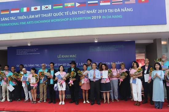 Khai mạc Triển lãm Mỹ thuật Quốc tế lần thứ nhất 2019 - ảnh 3