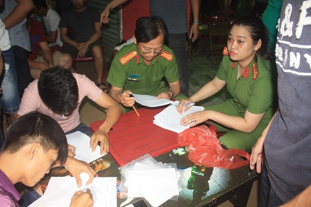 Triệt phá đường dây cá độ bóng đá hàng chục tỷ đồng - ảnh 1