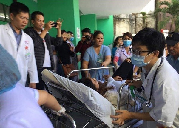 Nữ sinh đứt lìa cánh tay đã hồi phục sau phẫu thuật nối liền - ảnh 1