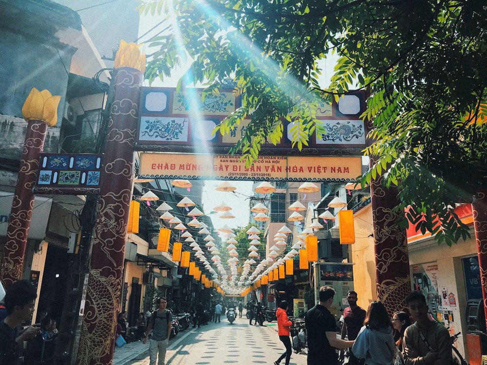 Hà Nội đẩy mạnh phong trào xây dựng mô hình “Gia đình văn hóa”, “Làng văn hóa”, “Tổ dân phố văn hóa” - ảnh 1