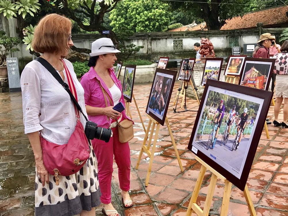 Triển lãm ảnh "Hà Nội trong tôi" - ảnh 2