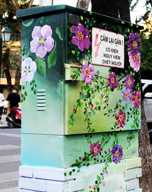 Bốt điện Hà Nội đồng loạt “nở hoa” những ngày giáp Tết - ảnh 4