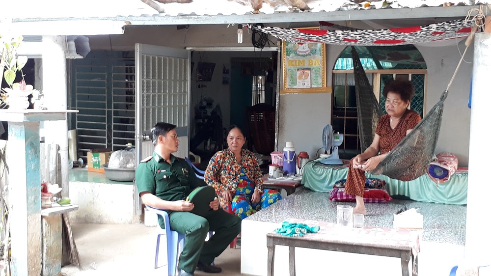 Thông điệp nhân văn trong phim tài liệu “Người truyền cảm hứng” - ảnh 2