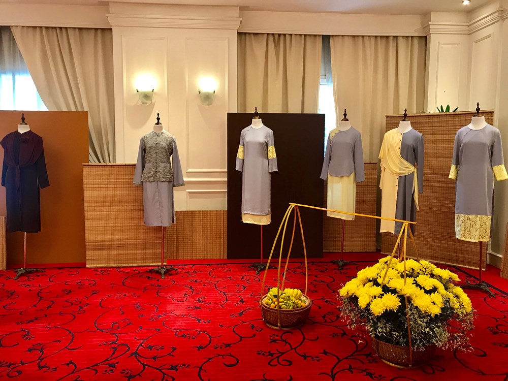 Ra mắt bộ sưu tập phục trang đi lễ ngay trước mùa lễ hội - ảnh 1