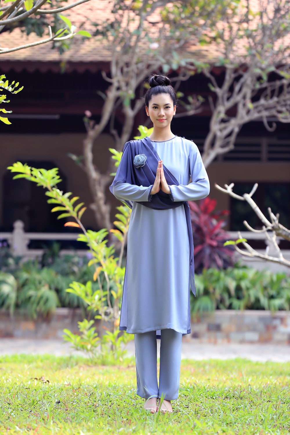 Ra mắt bộ sưu tập phục trang đi lễ ngay trước mùa lễ hội - ảnh 6