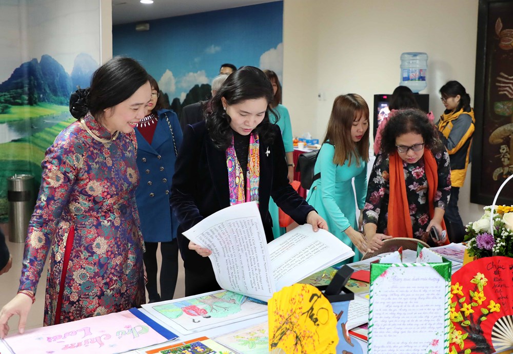 Bứt phá lớn, hoạt động thư viện vẫn còn khó khăn - ảnh 4