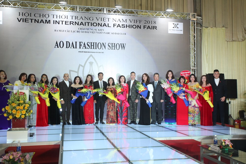 Ra mắt CLB Áo dài Việt Nam tại Hà Nội - ảnh 3